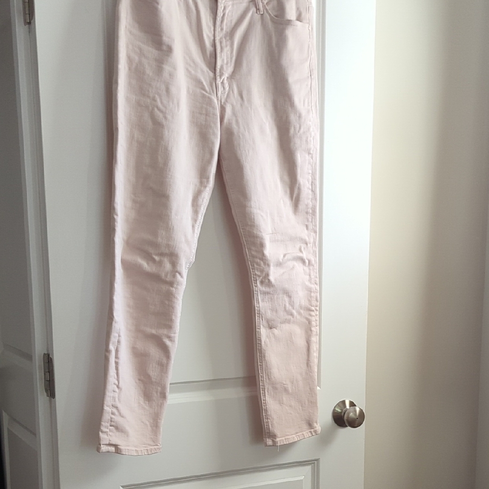 MOTHER Pale Pink The Dazzler Jeans